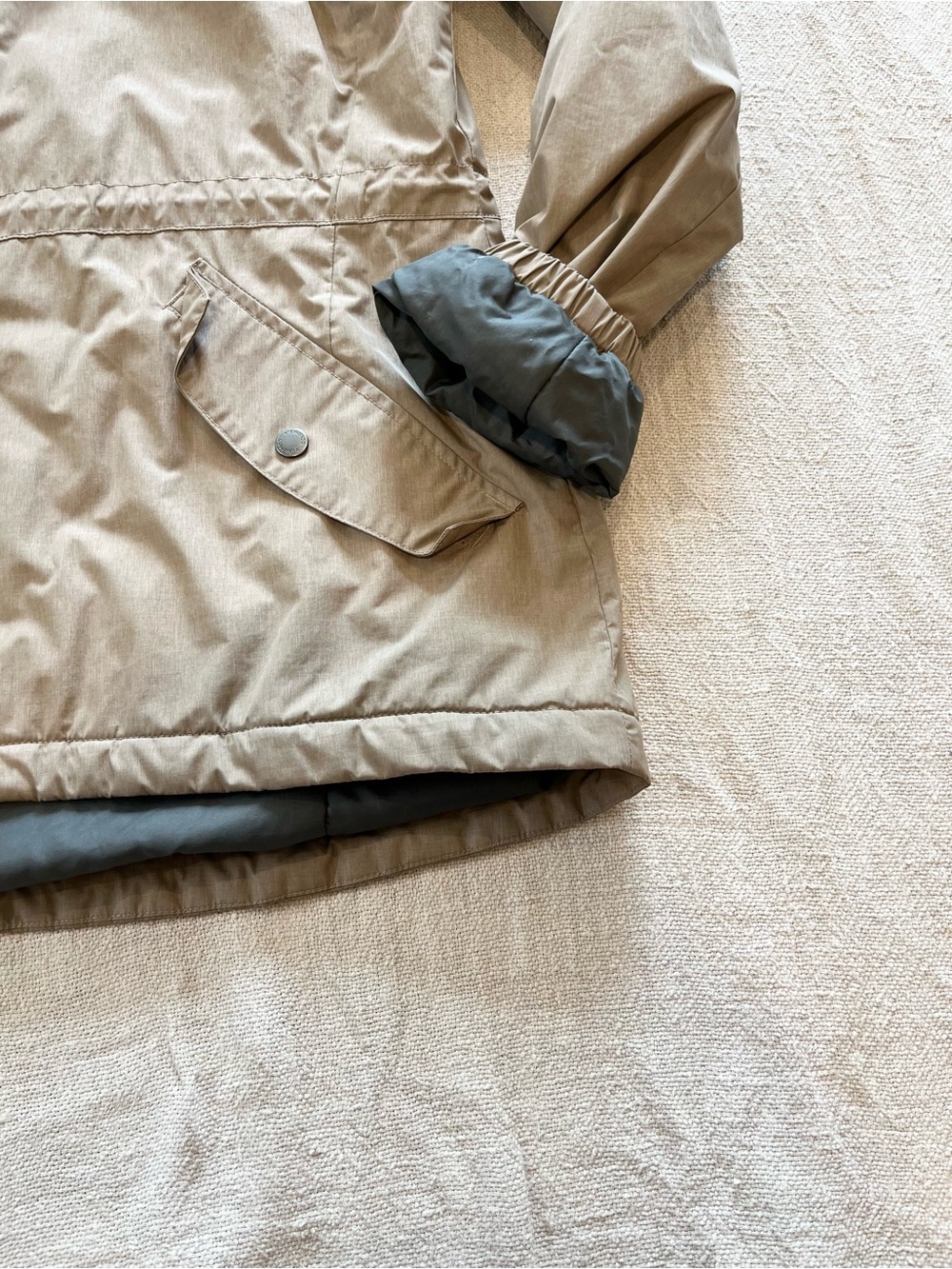 Columbia Lightweight Hooded Puffer Jacket - Picture 4 of 6